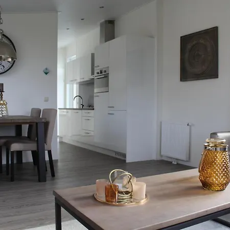 Biebosch - Garden House Resort Bemelen